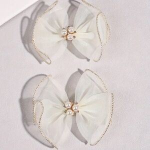 2pcs White pearl bow hair clip New ✨✨✨